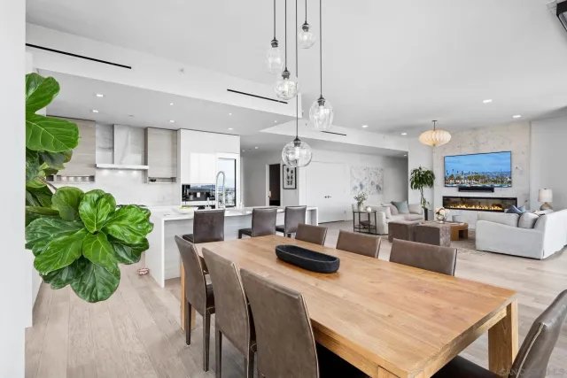 $2,850,000 | 2604 Fifth Avenue, Unit 804, San Diego, CA 92103