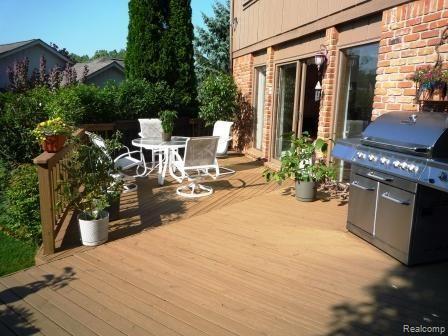 924 Stag Ridge Road Rochester, MI 48309 - Photo 21 of 21 large deck with grill