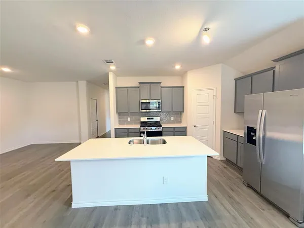 $2,495 | 6233 Lassen Court, Aubrey, TX 76227