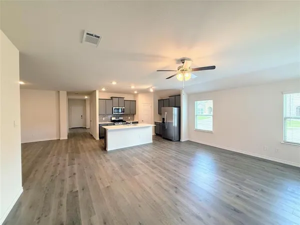 $2,495 | 6233 Lassen Court, Aubrey, TX 76227