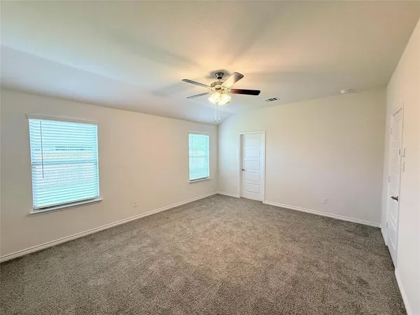 $2,495 | 6233 Lassen Court, Aubrey, TX 76227