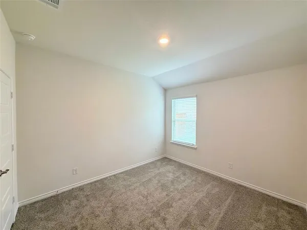$2,495 | 6233 Lassen Court, Aubrey, TX 76227