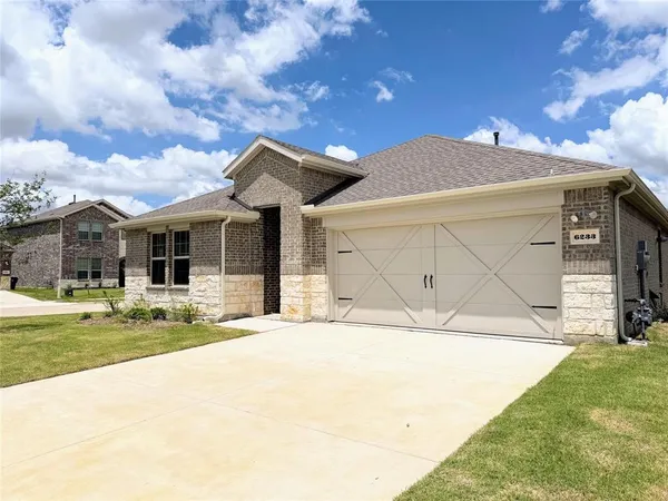 $2,495 | 6233 Lassen Court, Aubrey, TX 76227