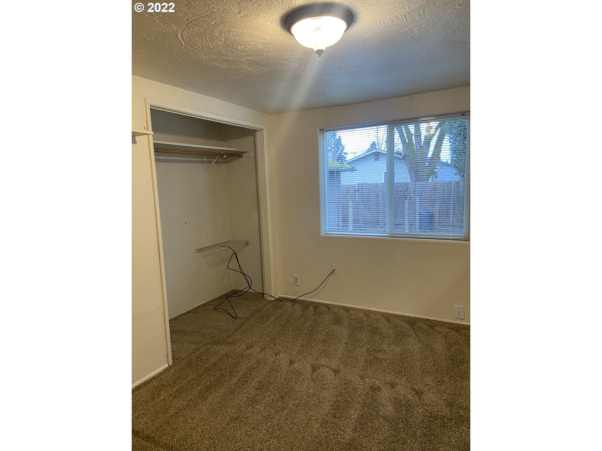 902 25th Place Springfield, OR 97477 - Photo 8 of 15 a view of an empty room