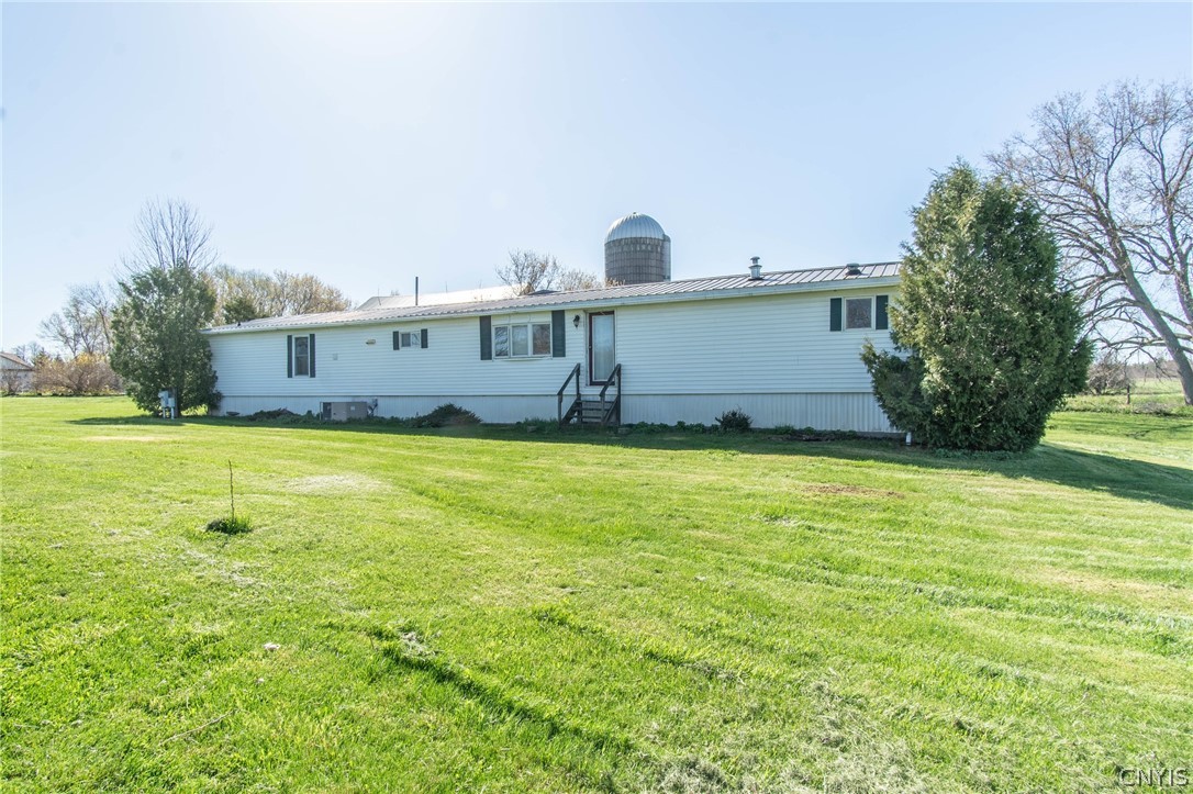 36976 State Street Clayton, NY 13624 - Photo 2 of 15