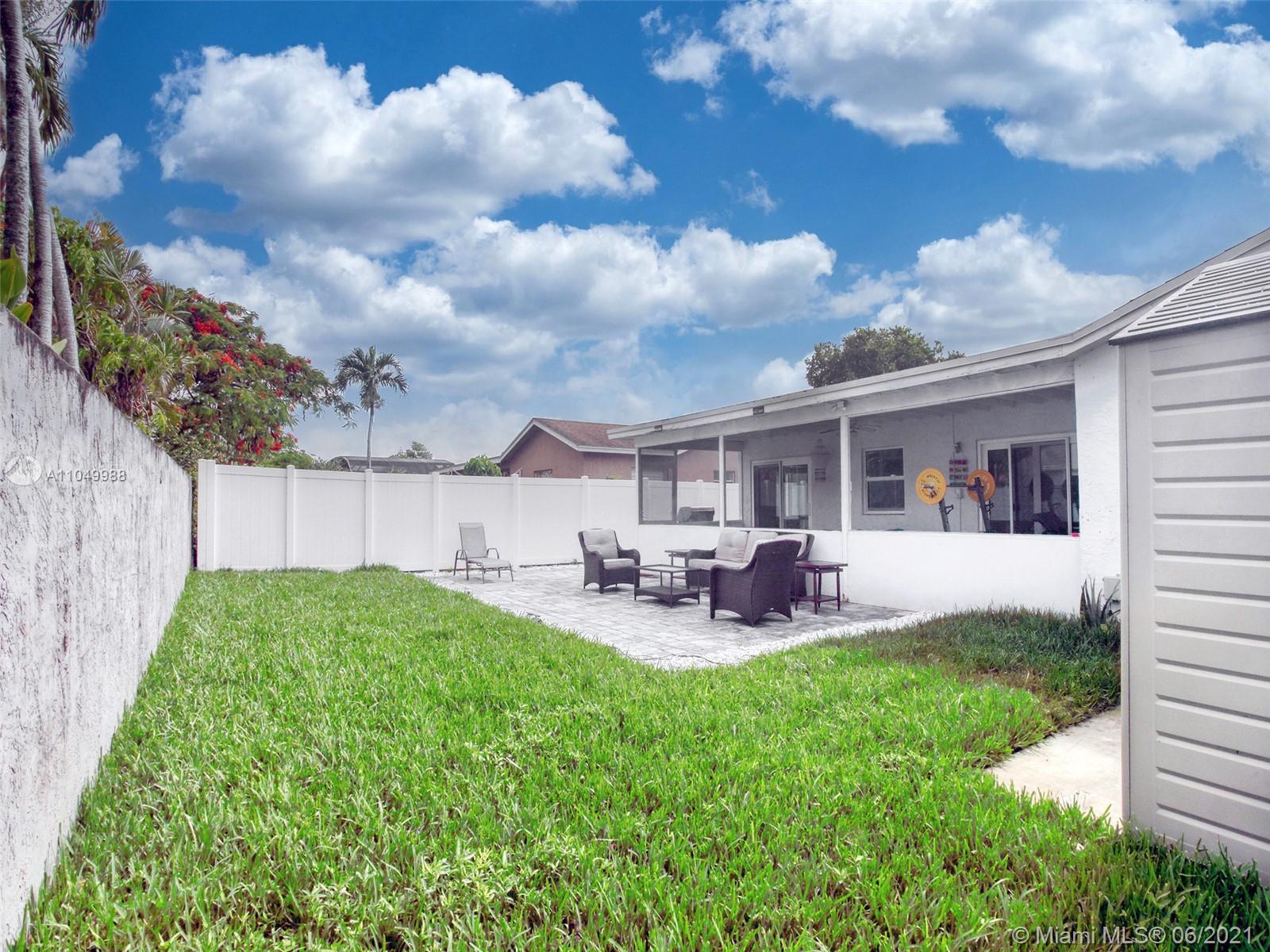 22785 Southwest 54th Way Boca Raton, FL 33433 - Photo 20 of 22