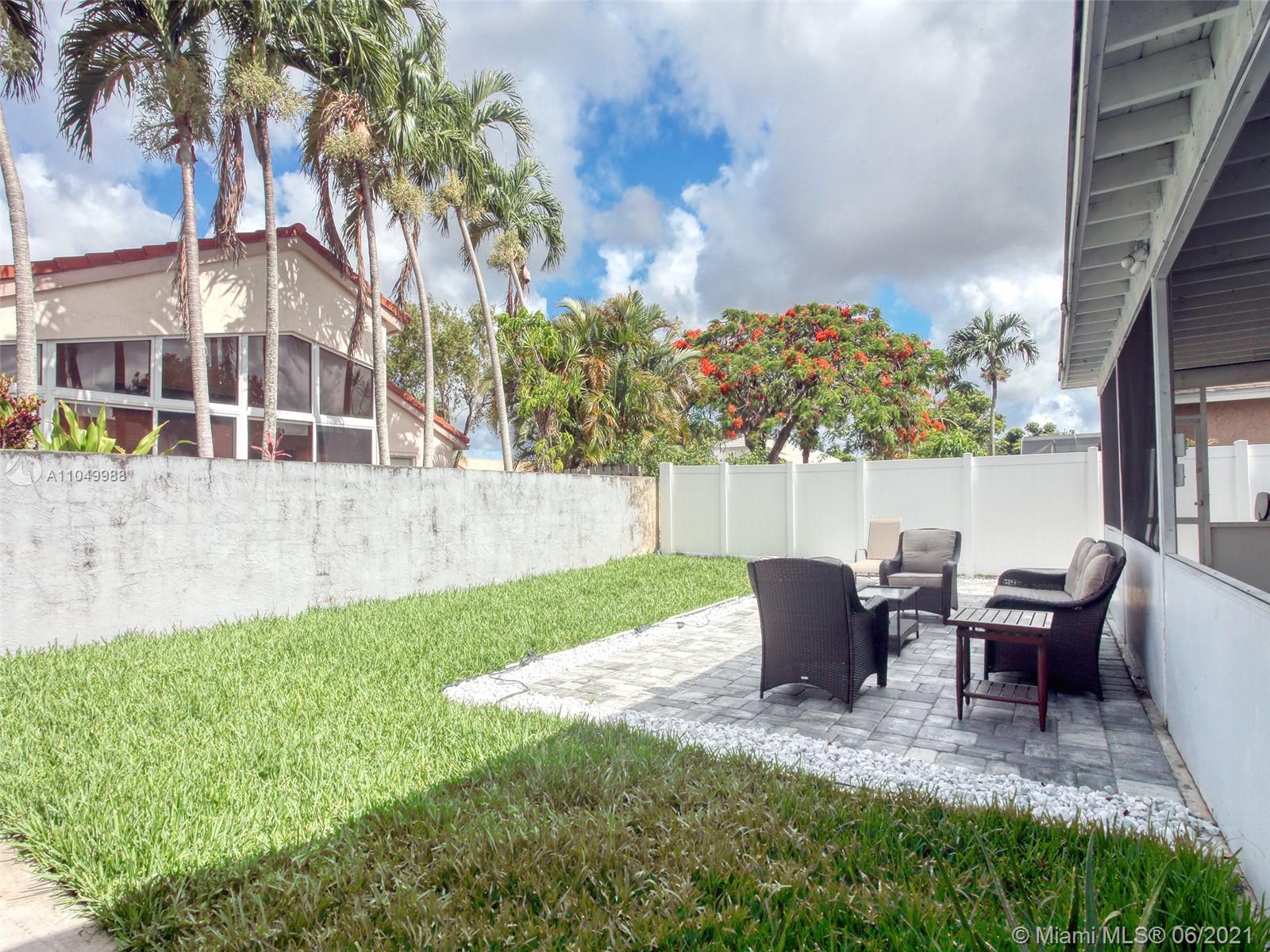 22785 Southwest 54th Way Boca Raton, FL 33433 - Photo 21 of 22