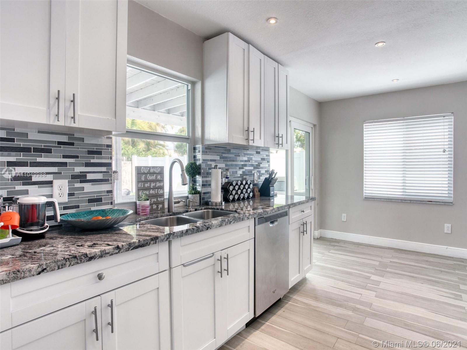 22785 Southwest 54th Way Boca Raton, FL 33433 - Photo 6 of 22