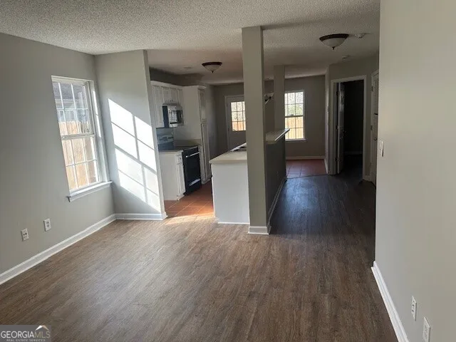 $1,075 | 1629 Hallmark Hills Drive, Griffin, GA 30223