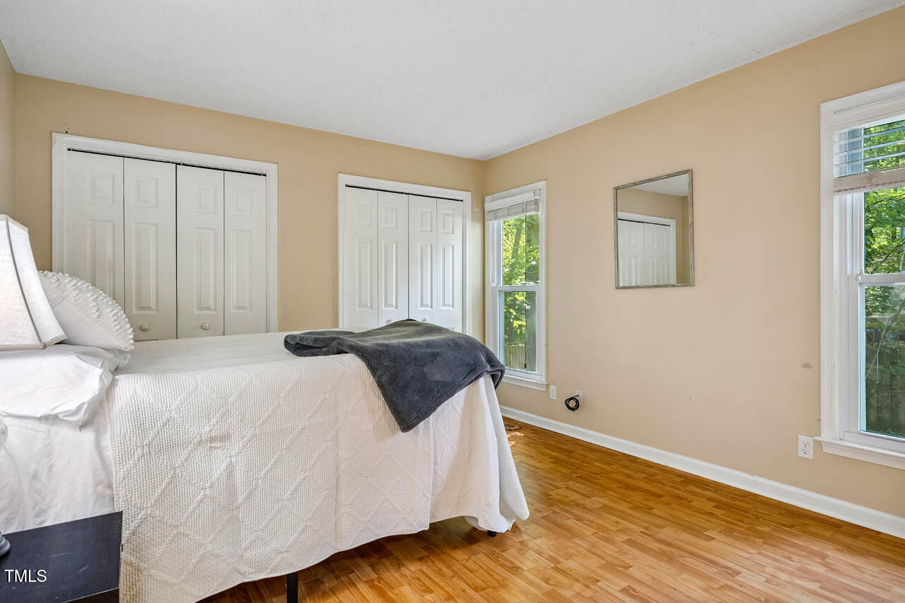 4117 Olde Coach Road Durham, NC 27707 - Photo 11 of 37 4117OldeCoachRd-031
