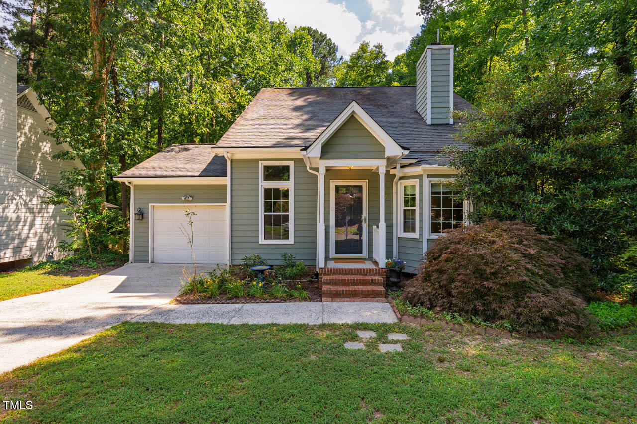 4117 Olde Coach Road Durham, NC 27707 - Photo 28 of 37 4117OldeCoachRd-013