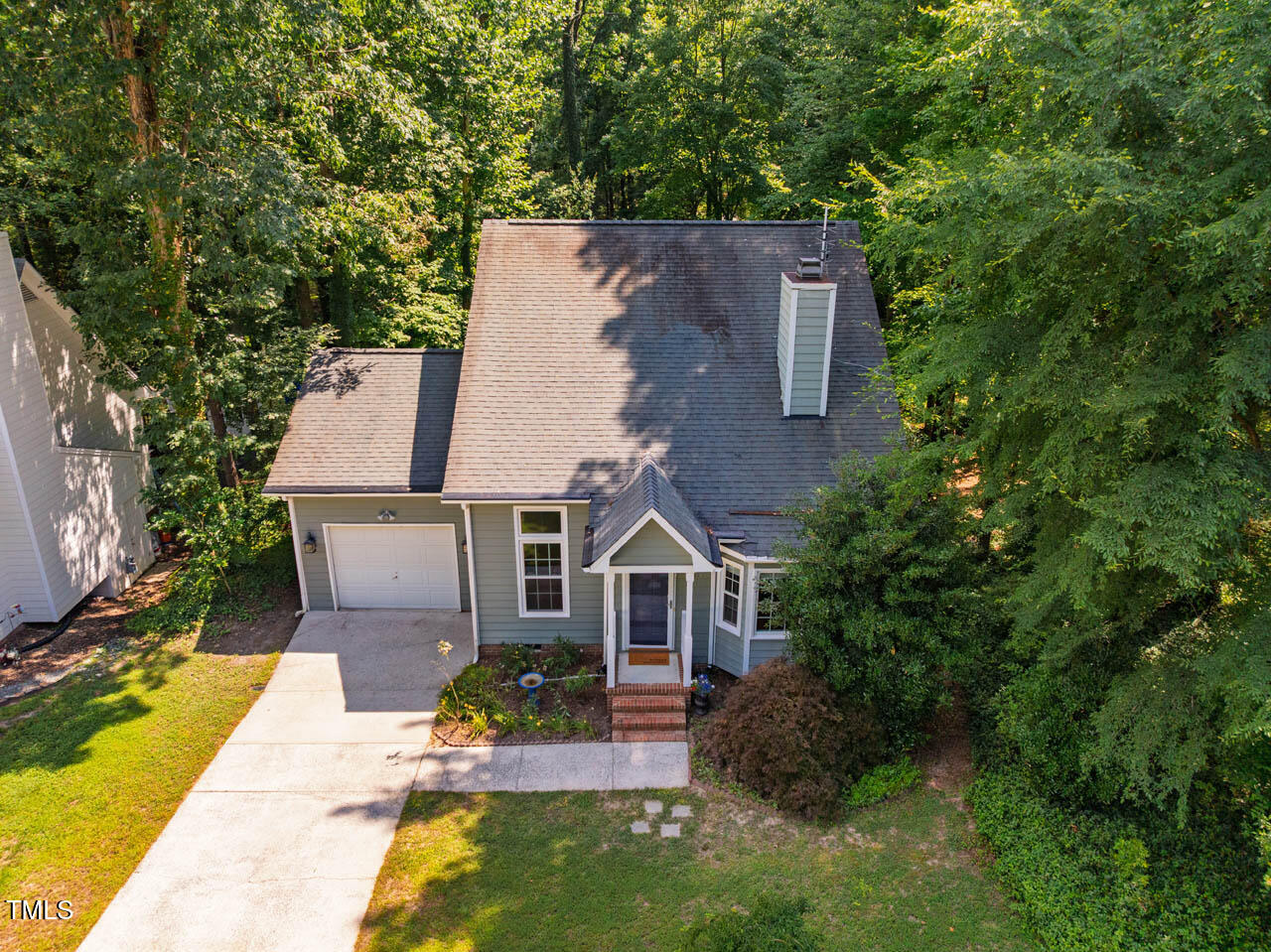 4117 Olde Coach Road Durham, NC 27707 - Photo 2 of 37 4117OldeCoachRd-002