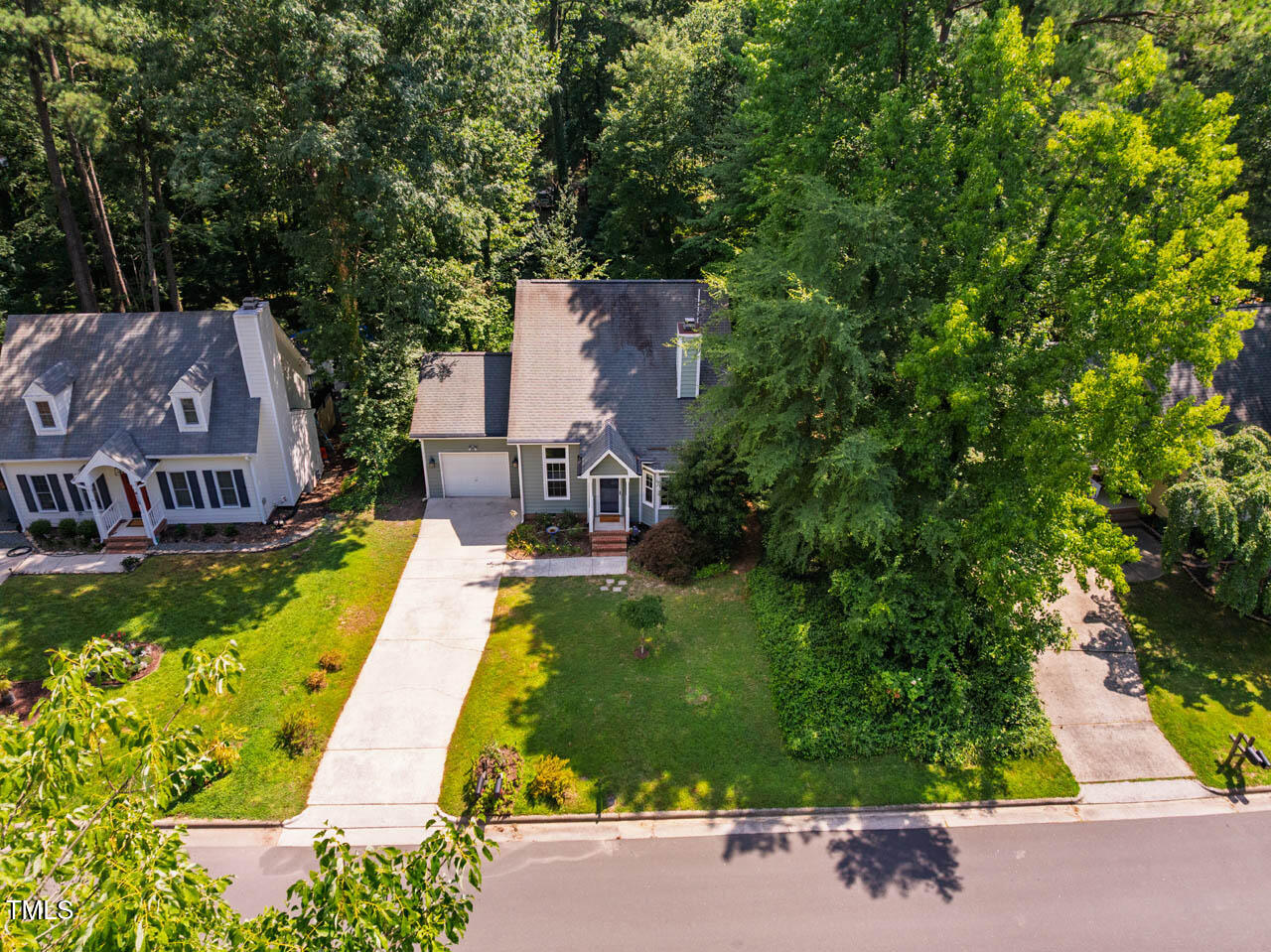 4117 Olde Coach Road Durham, NC 27707 - Photo 32 of 37 4117OldeCoachRd-007