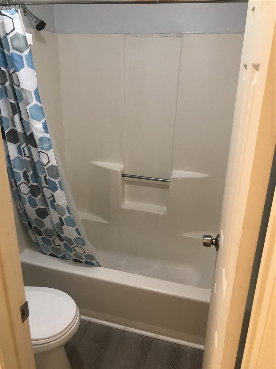 1372 Hunters Road, Unit I Harrisonburg, VA 22801 - Photo 13 of 16 Gallery Image 13