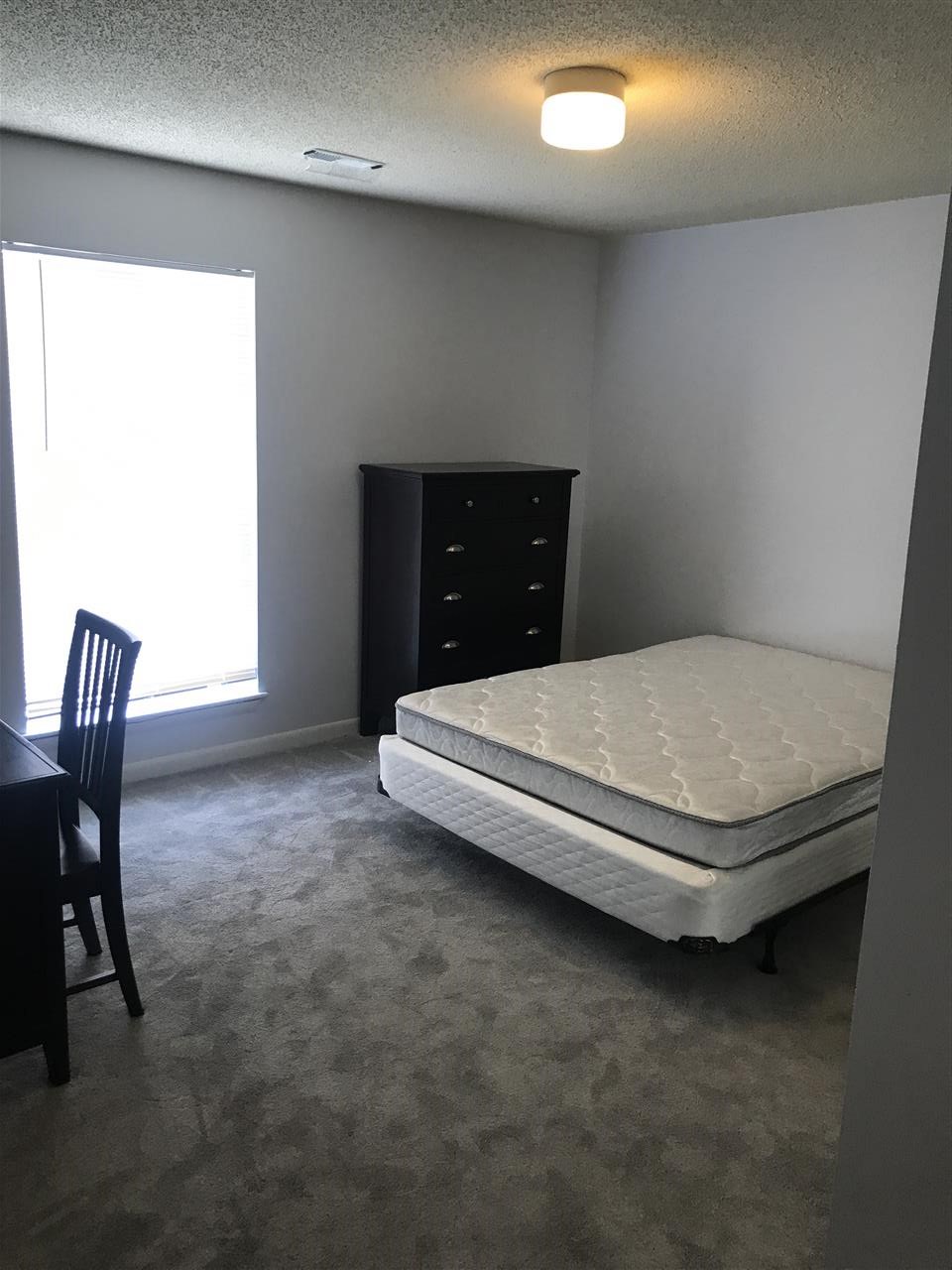 1372 Hunters Road, Unit I Harrisonburg, VA 22801 - Photo 9 of 16 Gallery Image 9