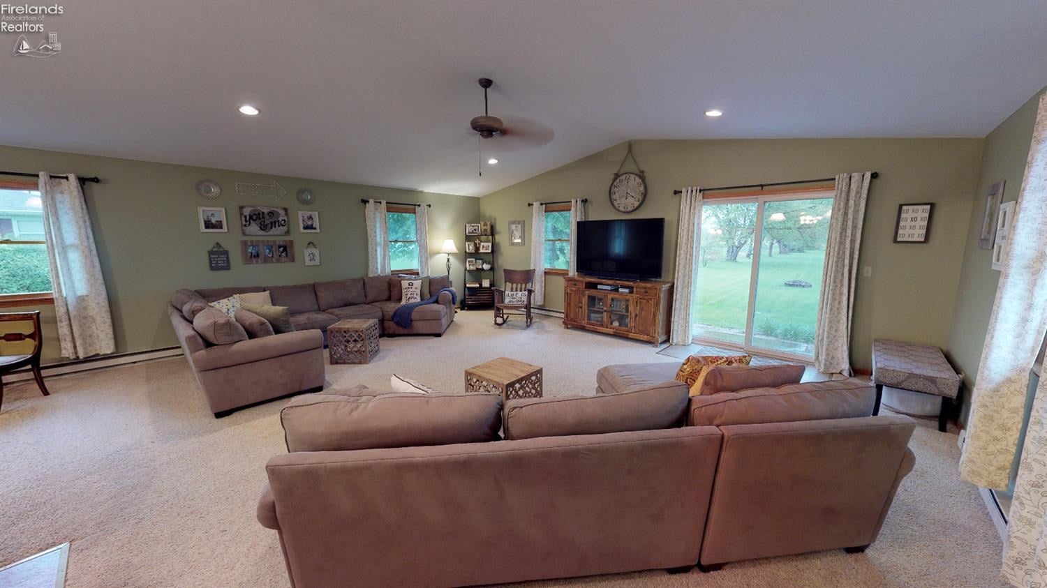 1401 Smith Road Fremont, OH 43420 - Photo 17 of 25 Gallery Image 17