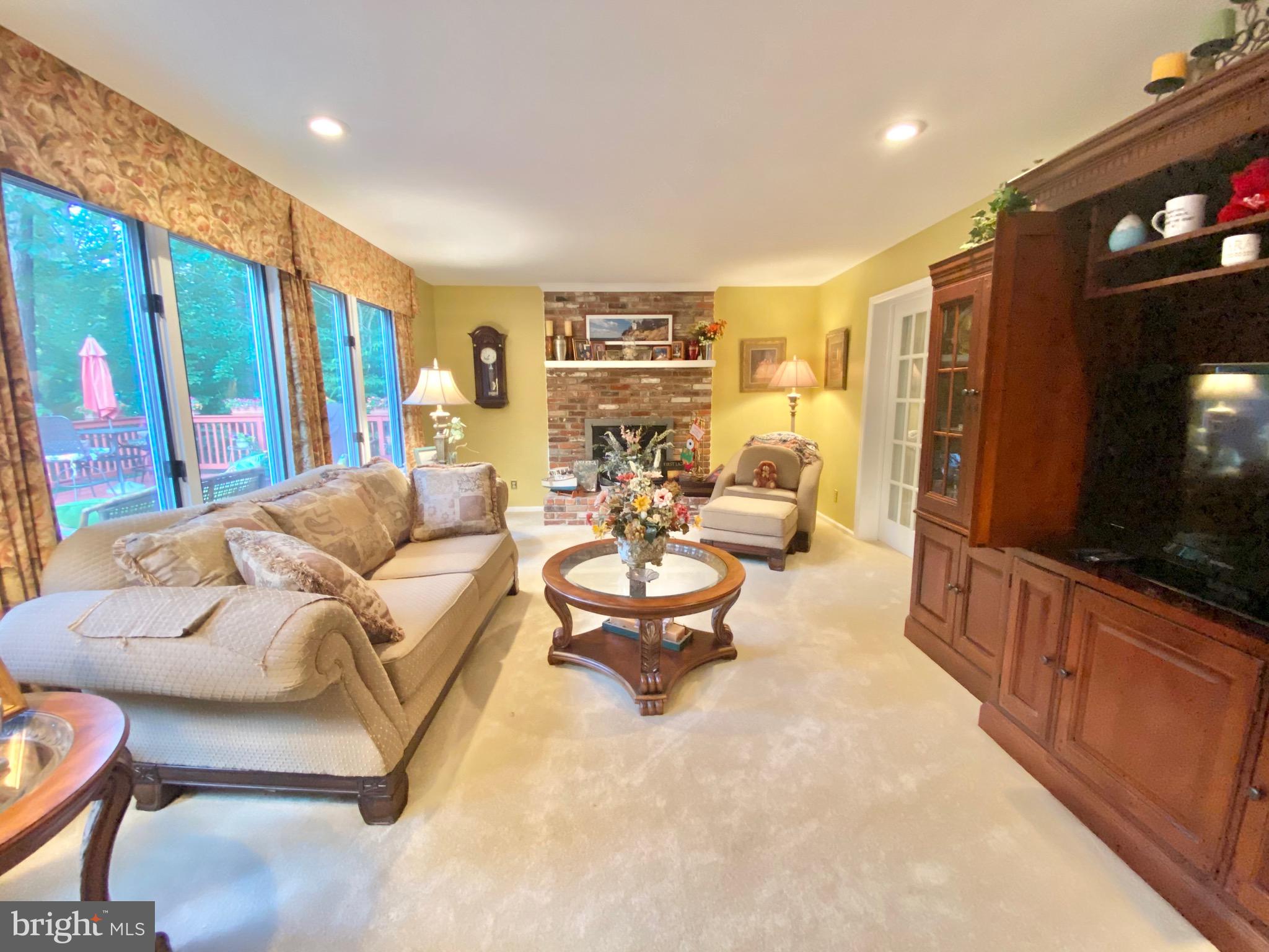 129 Bortons Road Marlton, NJ 08053 - Photo 3 of 75
