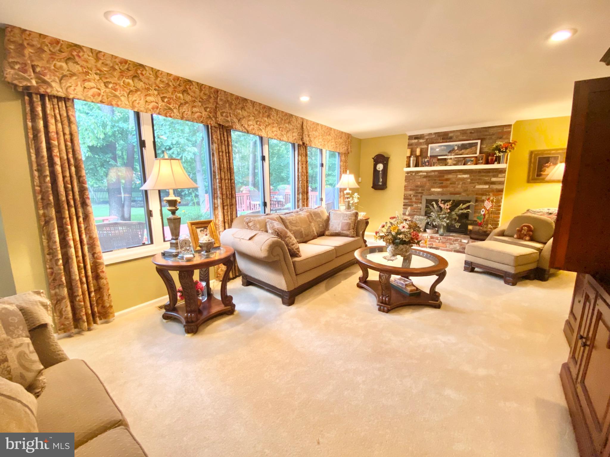 129 Bortons Road Marlton, NJ 08053 - Photo 4 of 75
