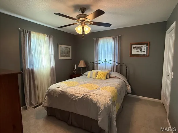 $249,000 | 50 Homestead, Hannibal, MO 63401