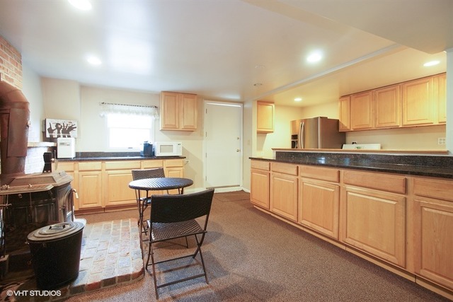 2206 Robin Lane Rolling Meadows, IL 60008 - Photo 4 of 15