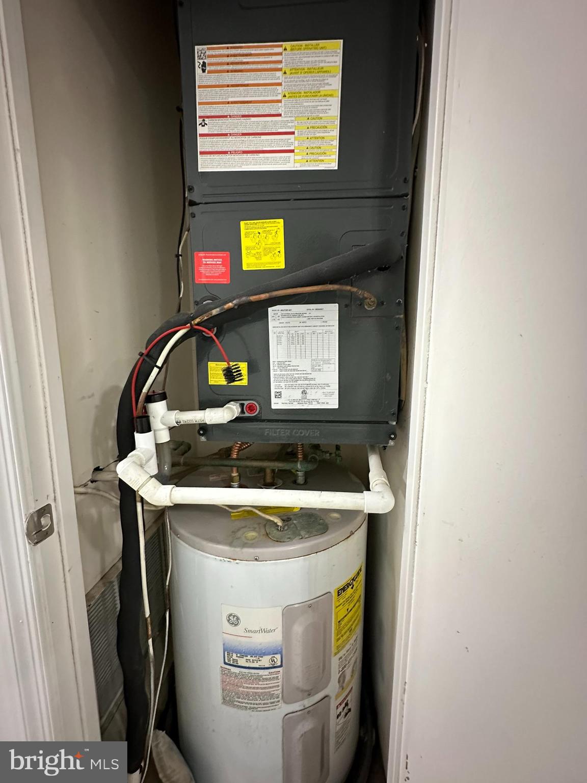 18334 Streamside Drive, Unit 202 Gaithersburg, MD 20879 - Photo 41 of 61 a bathroom with a sink and a mirror