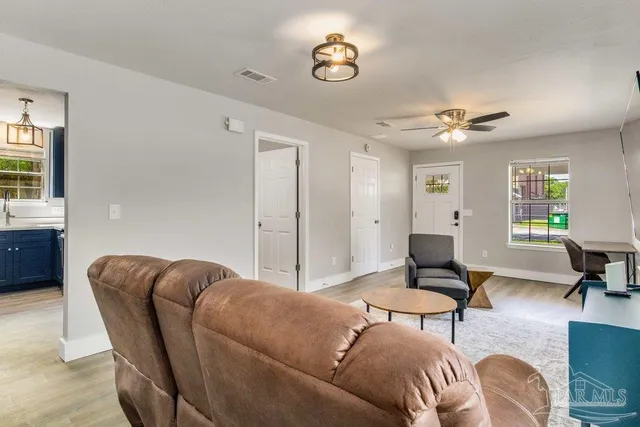 $299,995 | 206 North G Street, Pensacola, FL 32502