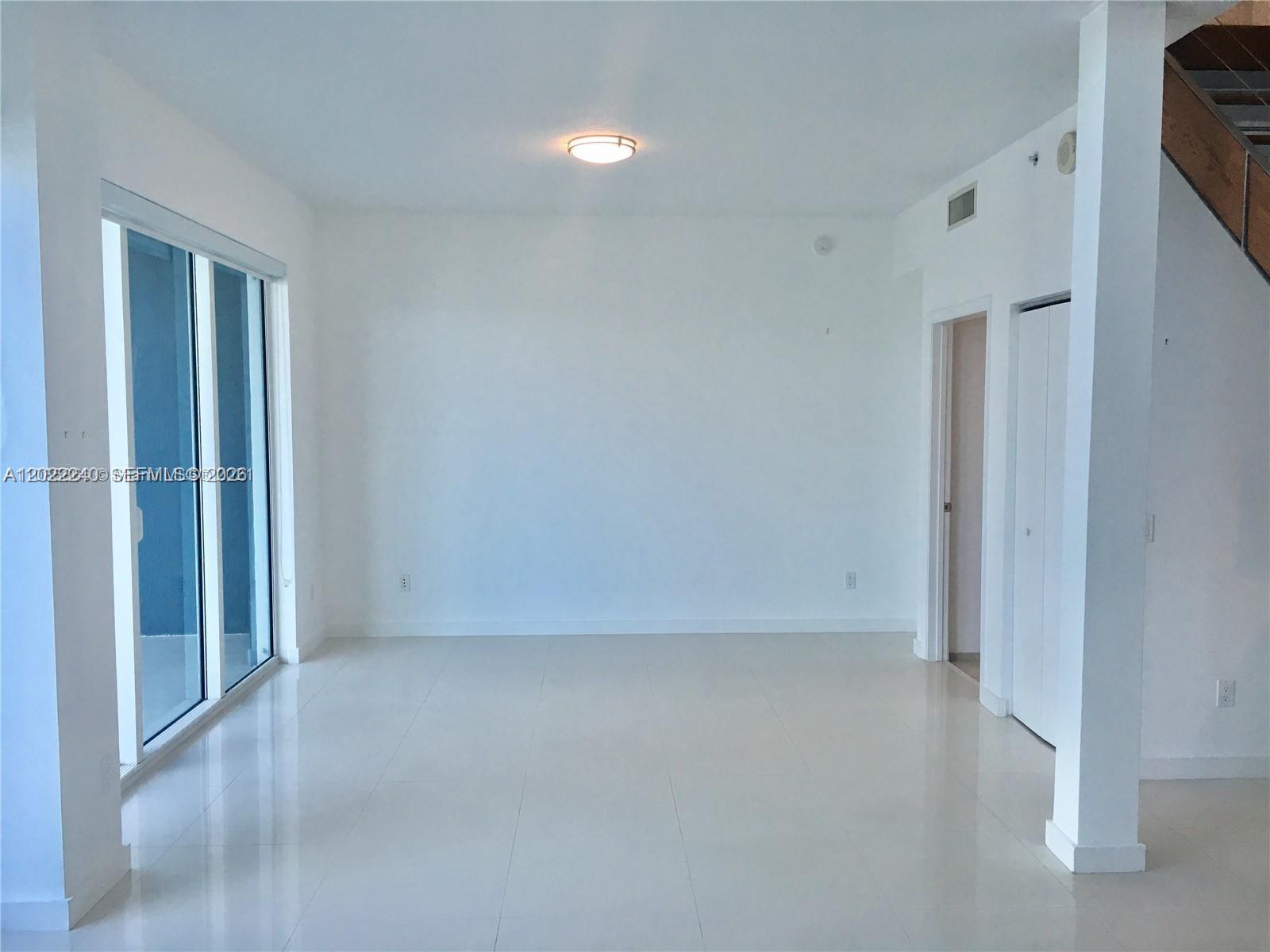 60 Southwest 13th Street, Unit 4612 Miami, FL 33130 - Photo 13 of 28