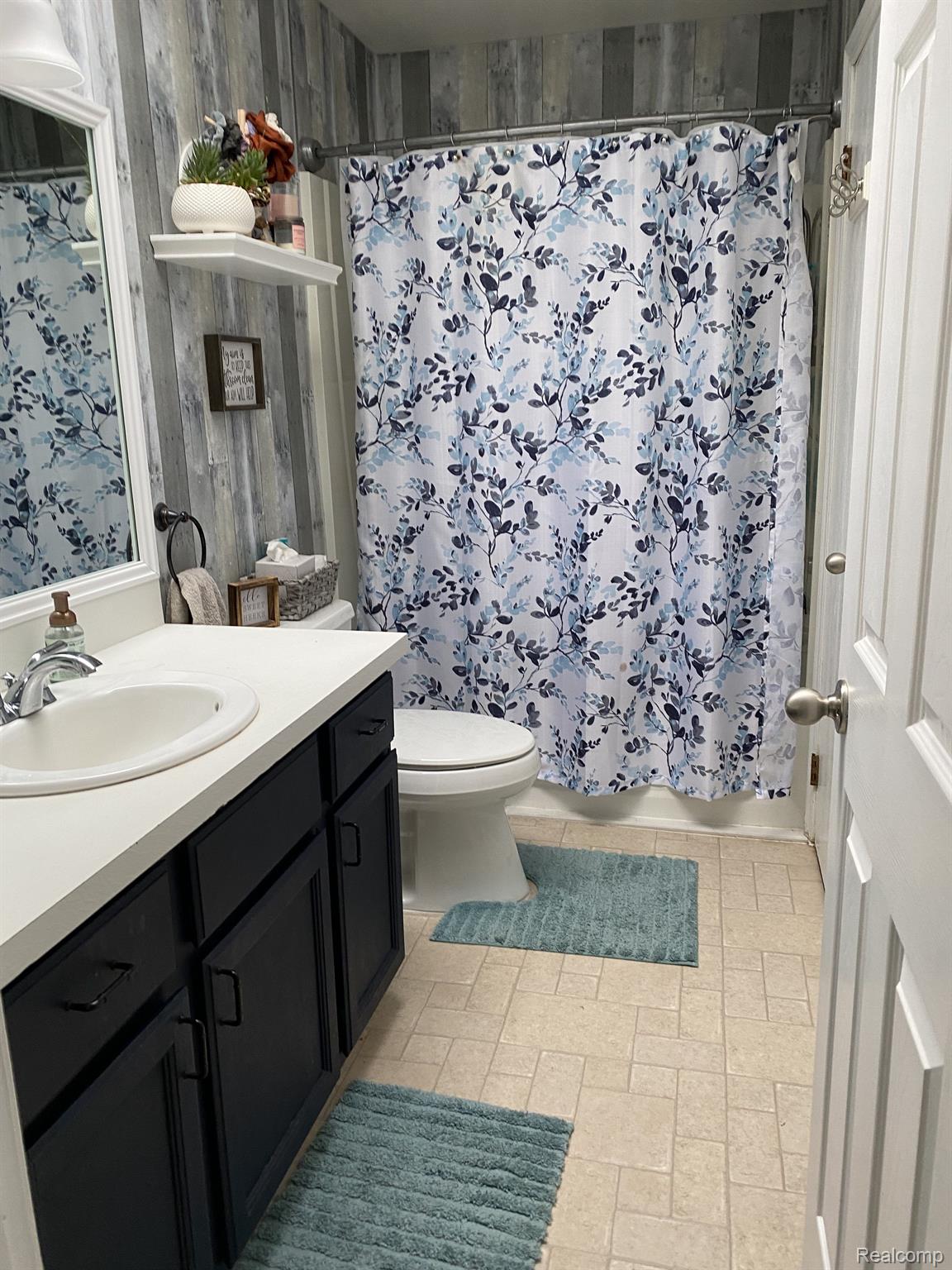 4350 Gregory Road Lake Orion, MI 48359 - Photo 26 of 37 Gallery Image 26