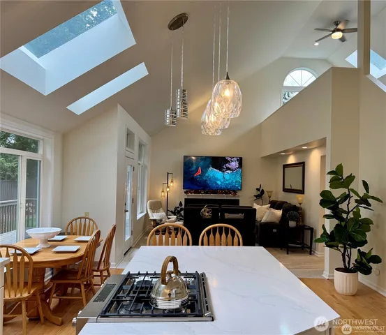 $2,399,950 | 11915 189th Avenue Southeast, Snohomish, WA 98290