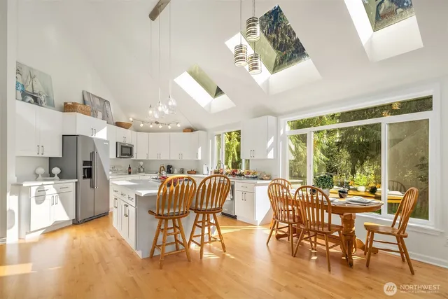 $2,399,950 | 11915 189th Avenue Southeast, Snohomish, WA 98290