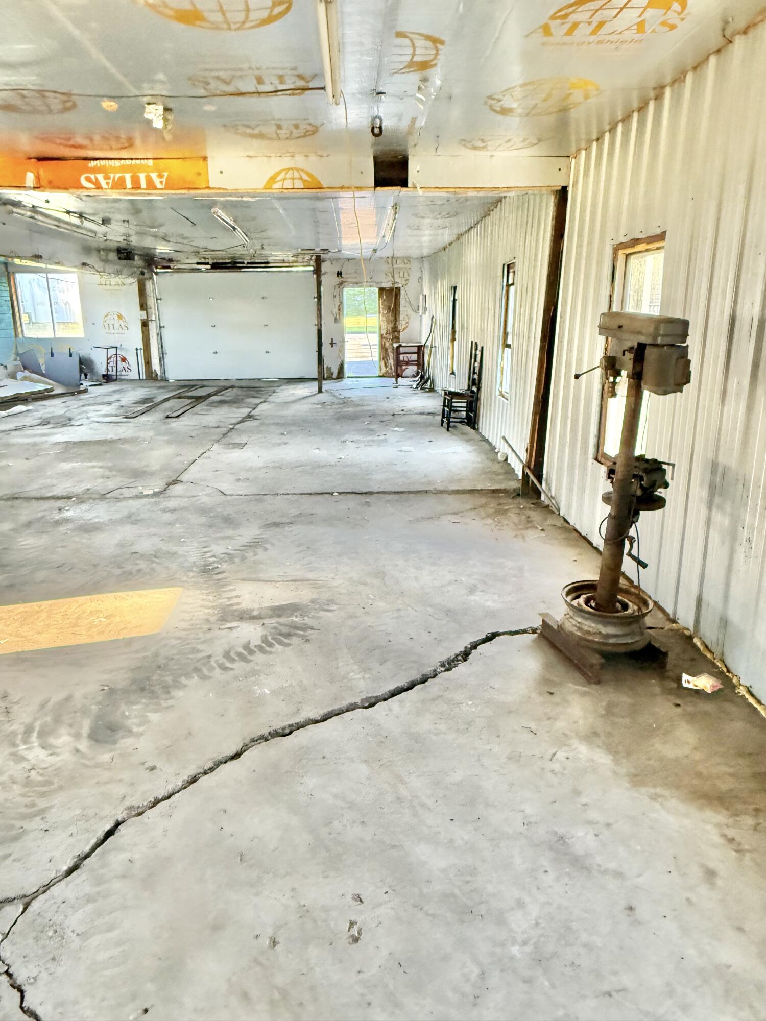 982 Main Street Grand Isle, ME 04746 - Photo 88 of 97 Garage