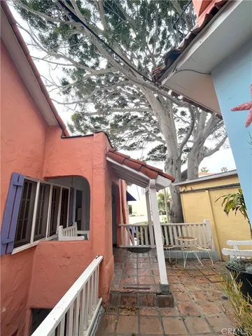 a outdoor view with a sitting space