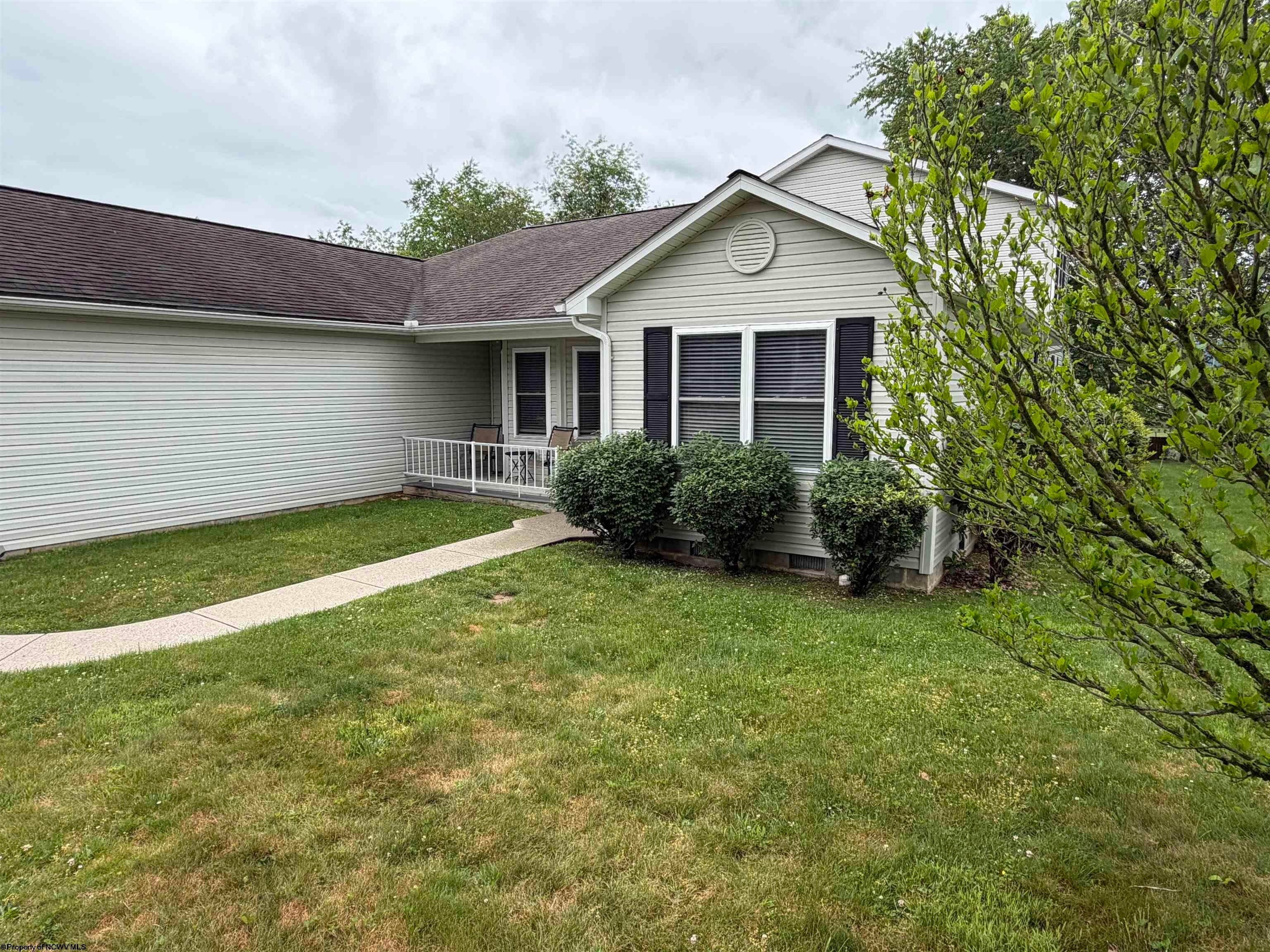 214 Edgewood Ests Road Beverly, WV 26253 - Photo 11 of 44 Gallery Image 11