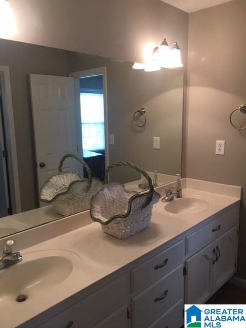 130 Heather Ridge Drive Pelham, AL 35124 - Photo 17 of 28