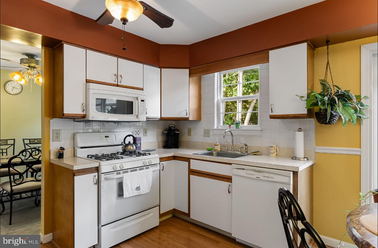 70 Country Club Road Pine Hill, NJ 08021 - Photo 9 of 29