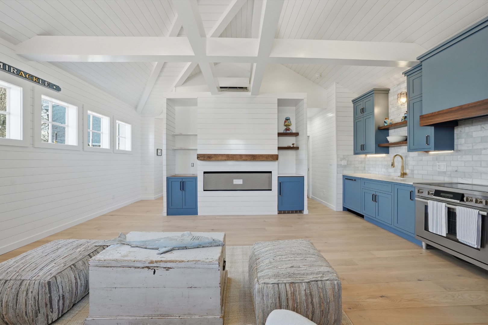 1 South Mill Street Nantucket, MA 02554 - Photo 10 of 16