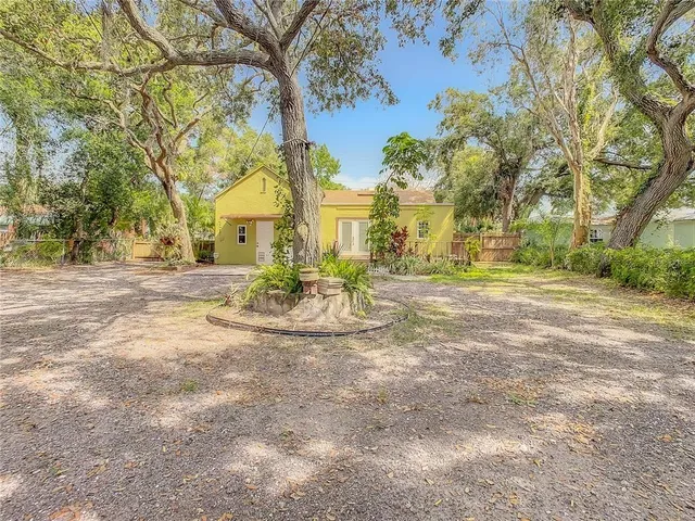 $2,850 | 3003 Desoto Way South, St. Petersburg, FL 33712