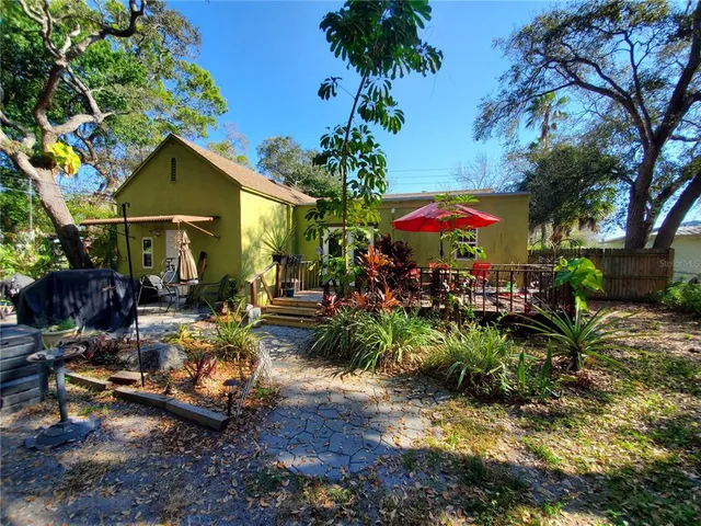 $2,850 | 3003 Desoto Way South, St. Petersburg, FL 33712