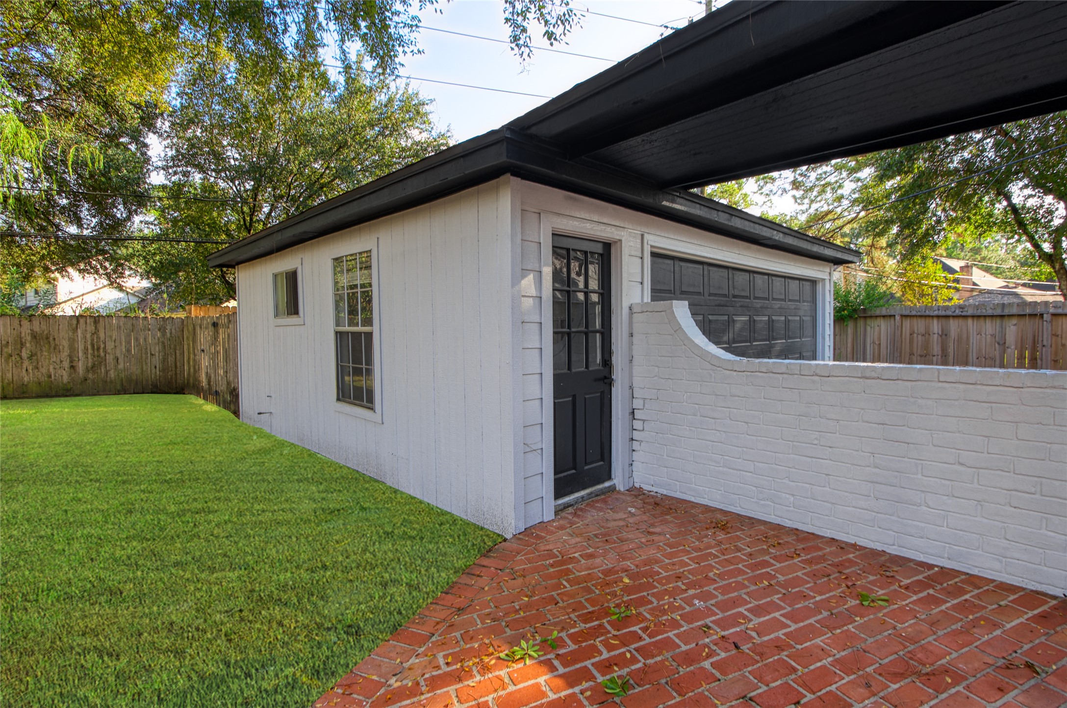 9211 Godstone Lane Spring, TX 77379 - Photo 30 of 30 a backyard of a house with wooden fence