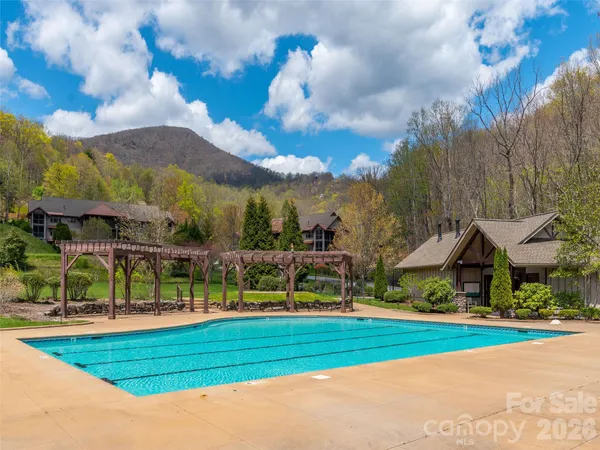 $425,000 | 1650 Country Club Drive, Unit C302, Maggie Valley, NC 28751