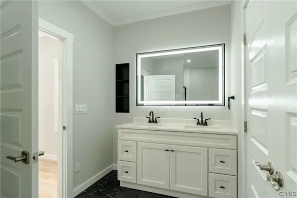 $450,000 | 112 Clark Circle, Lenox, NY 13032