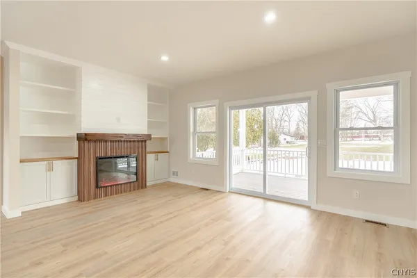 $450,000 | 112 Clark Circle, Lenox, NY 13032