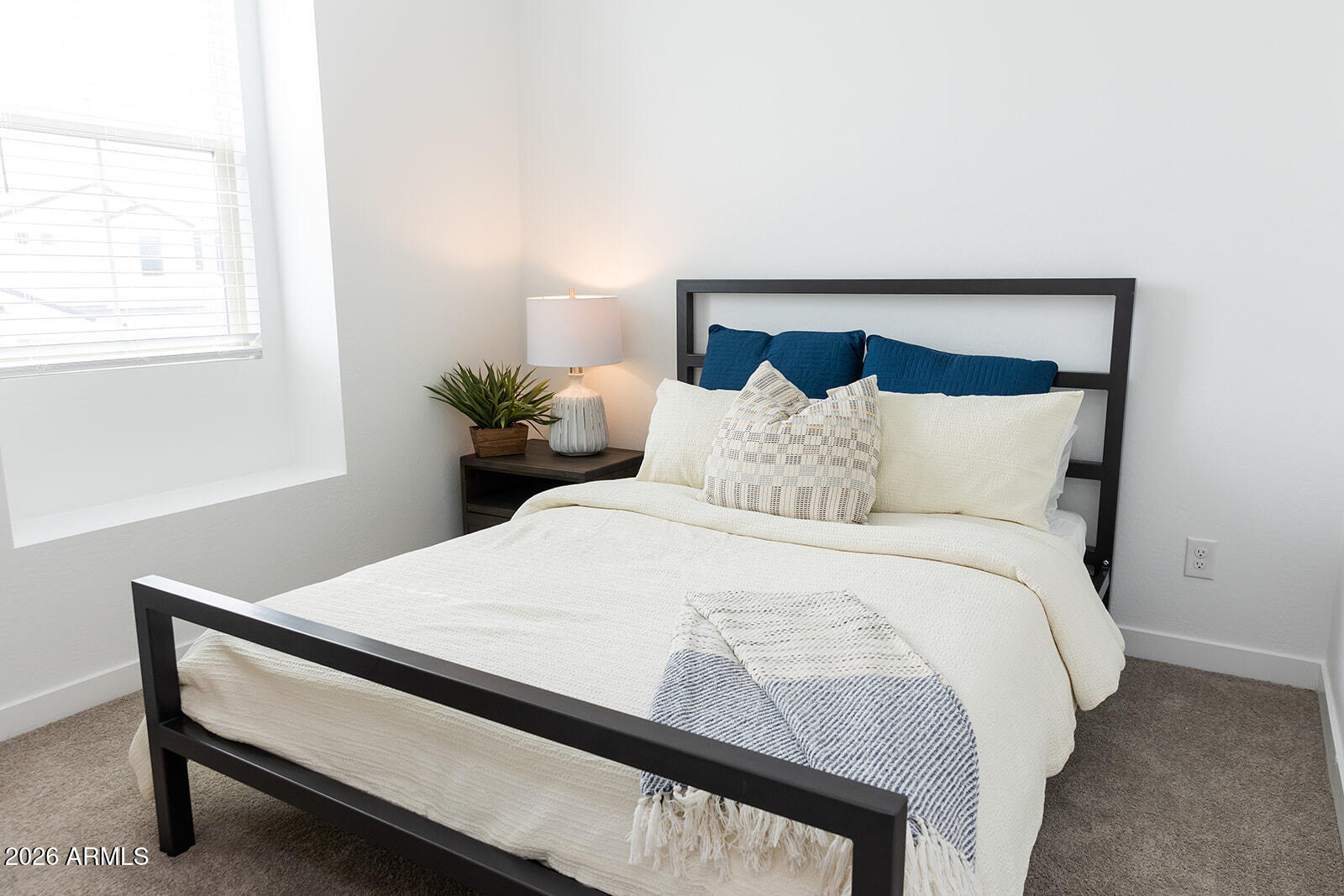 4618 South 23rd Place Phoenix, AZ 85040 - Photo 35 of 38 36-Karlie Colleen Photography - Tanner -