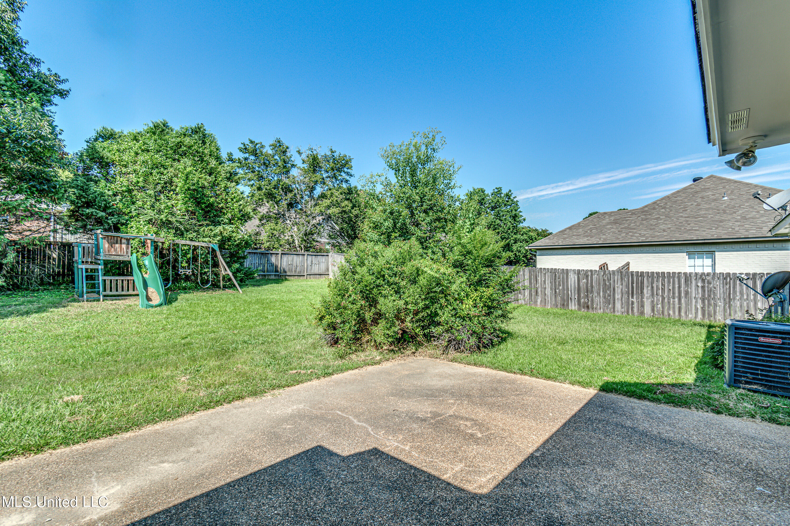 338 Red Eagle Circle Ridgeland, MS 39157 - Photo 54 of 63 338 Red Eagle Cir-9