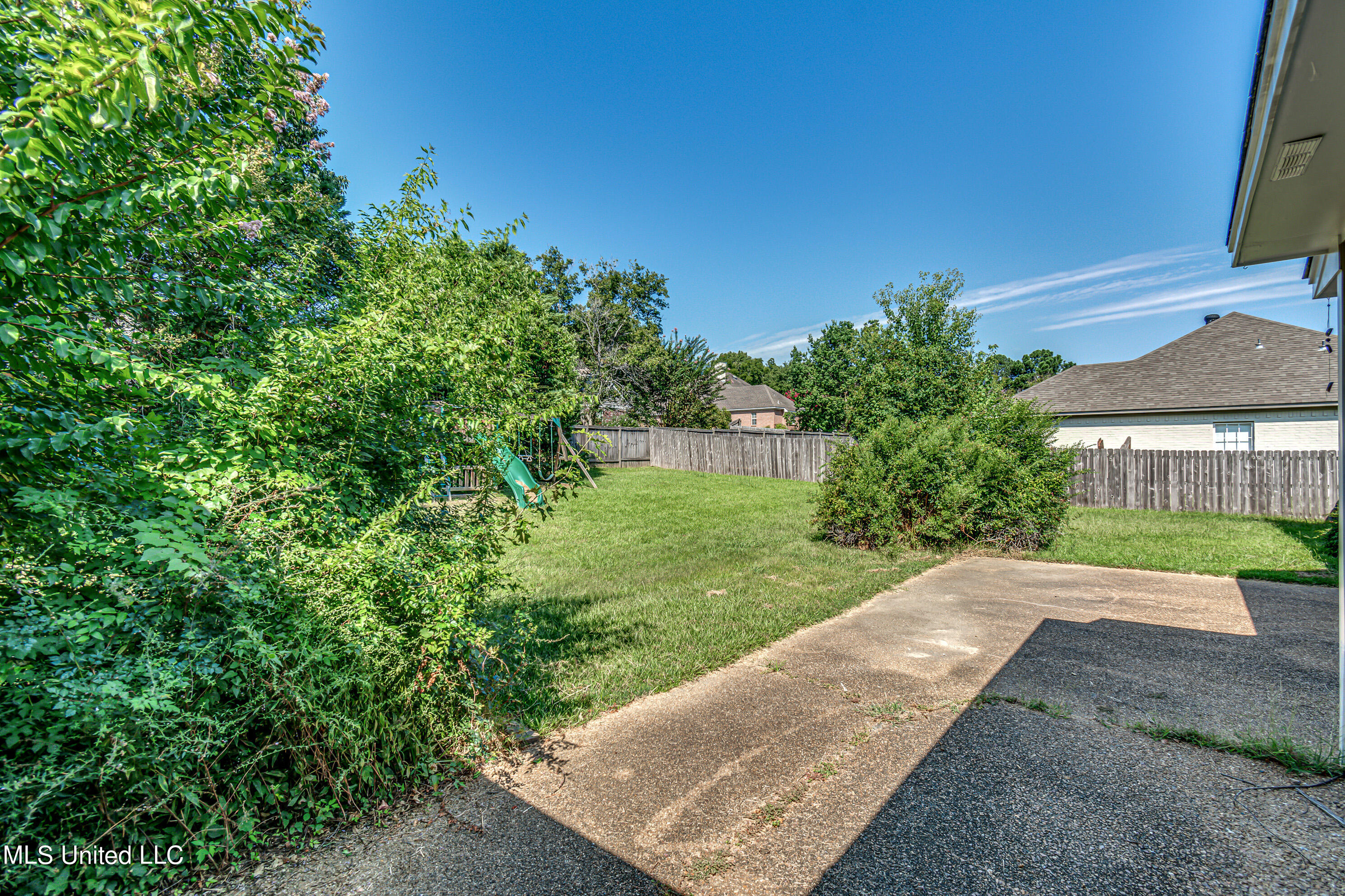 338 Red Eagle Circle Ridgeland, MS 39157 - Photo 55 of 63 338 Red Eagle Cir-13