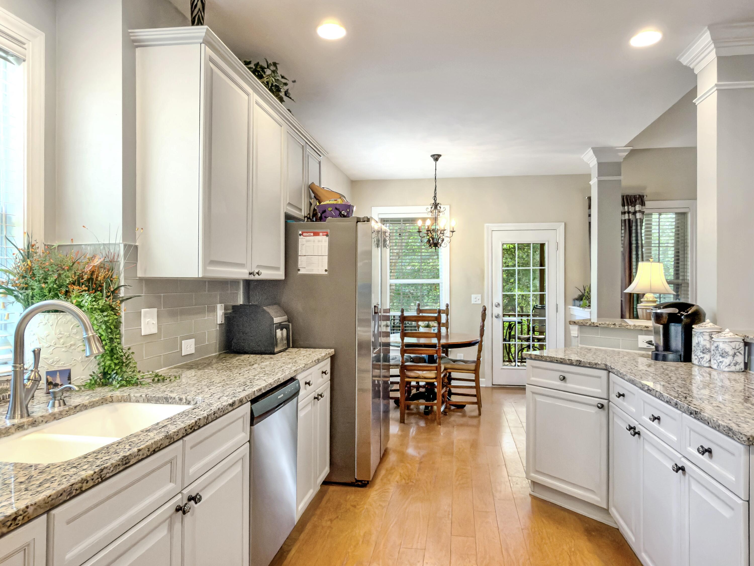 3491 Toomer Kiln Circle Mount Pleasant, SC 29466 - Photo 17 of 44 Eat-in Kitchen