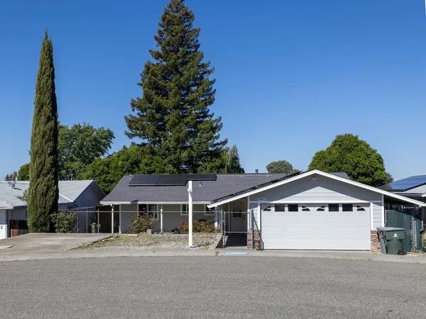 $520,000 | 3965 Creekside Place, Auburn, CA 95602