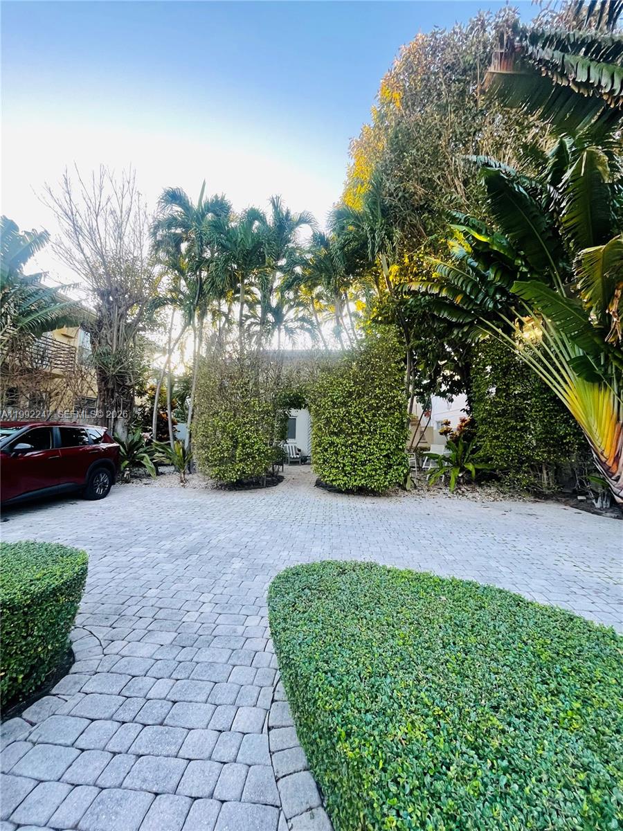 8036 Harding Avenue, Unit 3 Miami Beach, FL 33141 - Photo 34 of 41