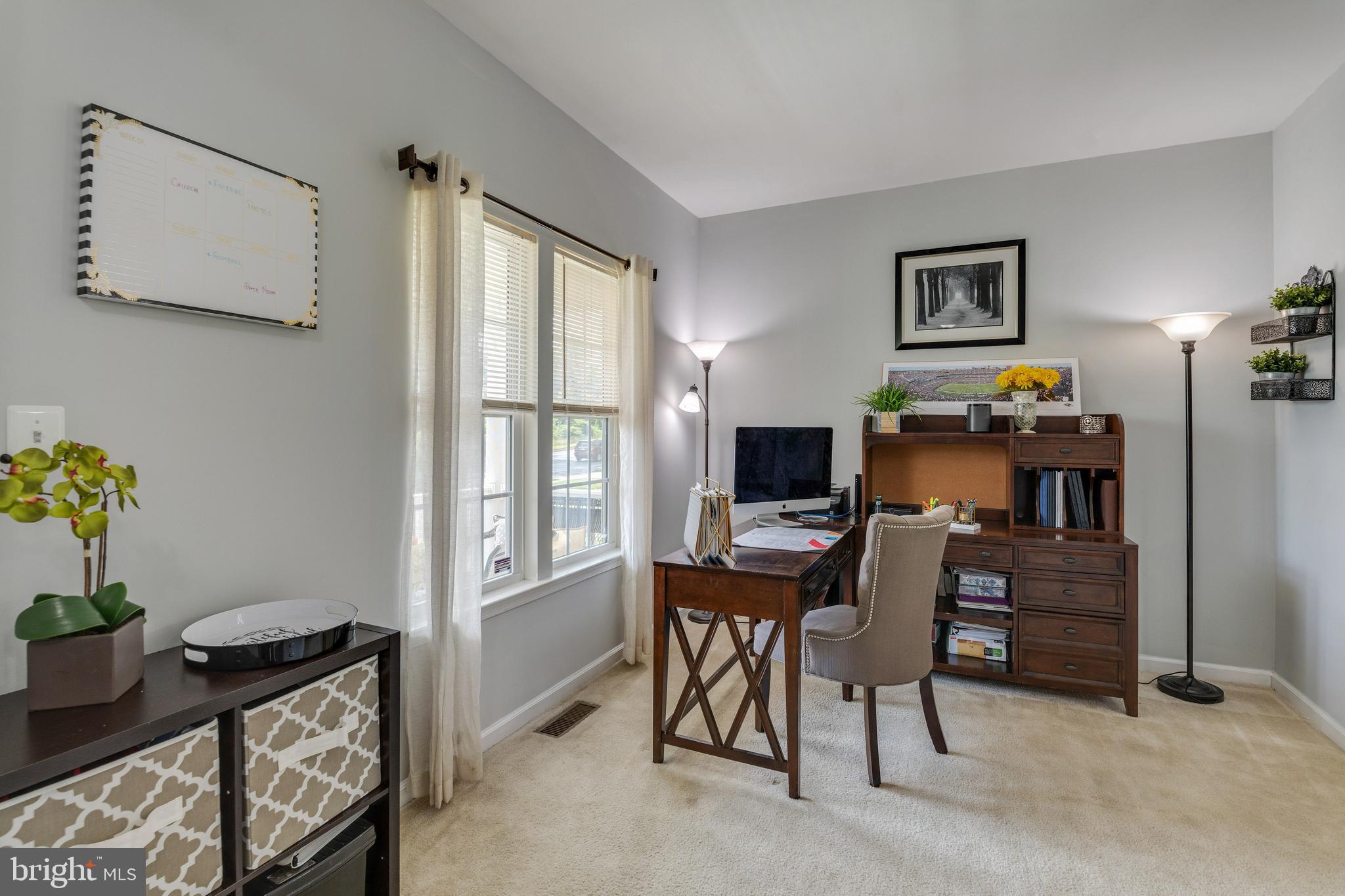 8562 Winands Road Baltimore, MD 21208 - Photo 7 of 47 Living Room/Study