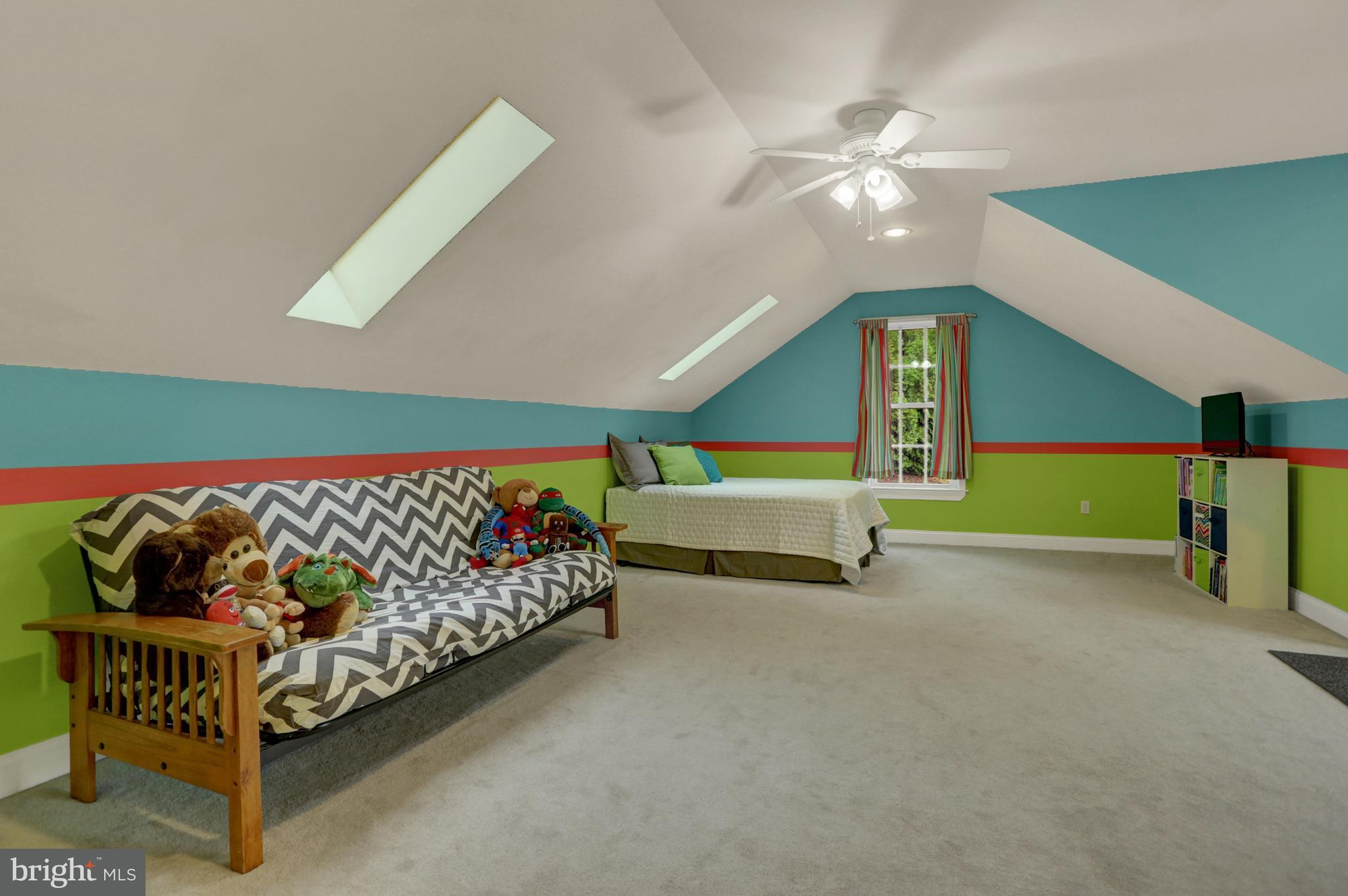 7721 Jonestown Road Harrisburg, PA 17112 - Photo 29 of 38 Gallery Image 29